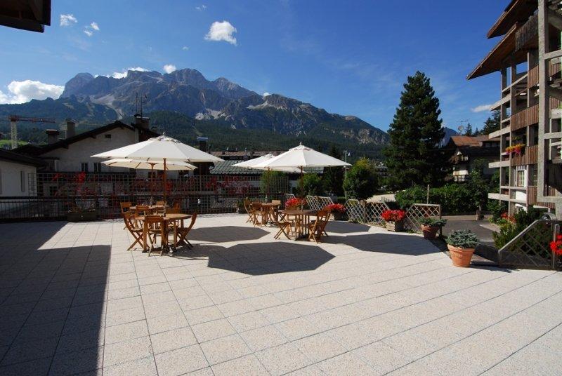 Hotel Olimpia Cortina dʼAmpezzo Zewnętrze zdjęcie