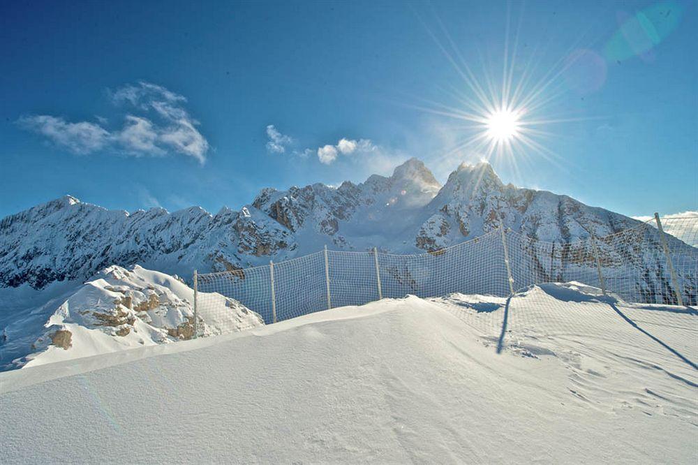 Hotel Olimpia Cortina dʼAmpezzo Zewnętrze zdjęcie