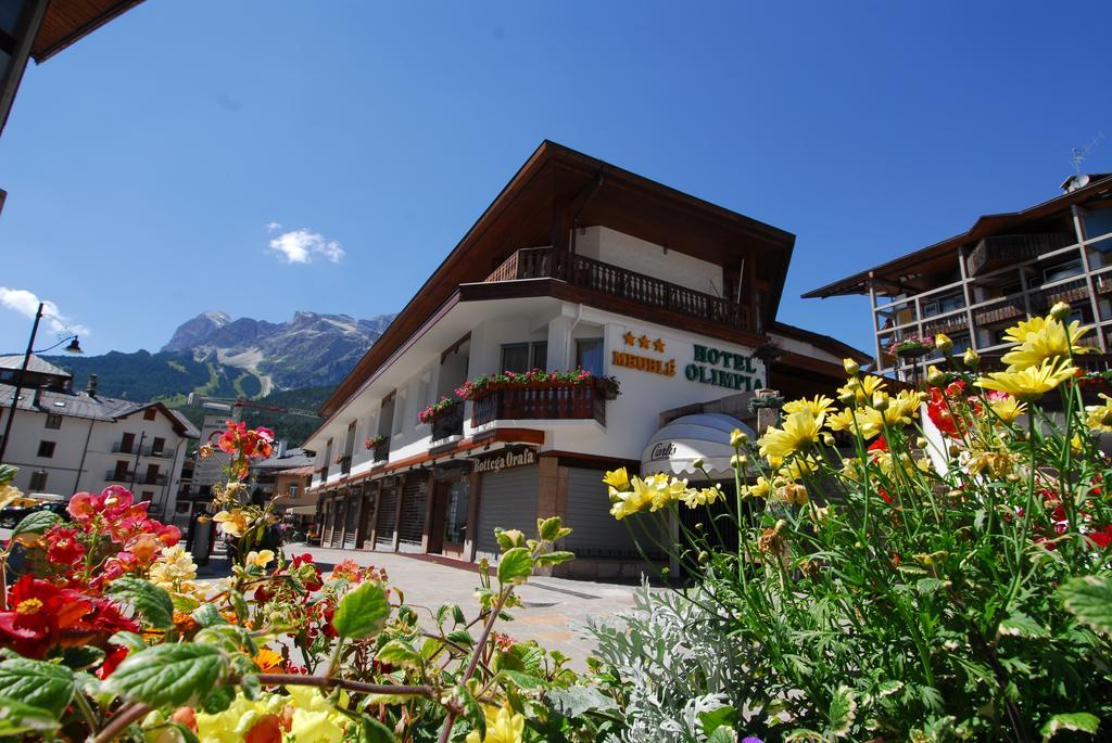 Hotel Olimpia Cortina dʼAmpezzo Zewnętrze zdjęcie