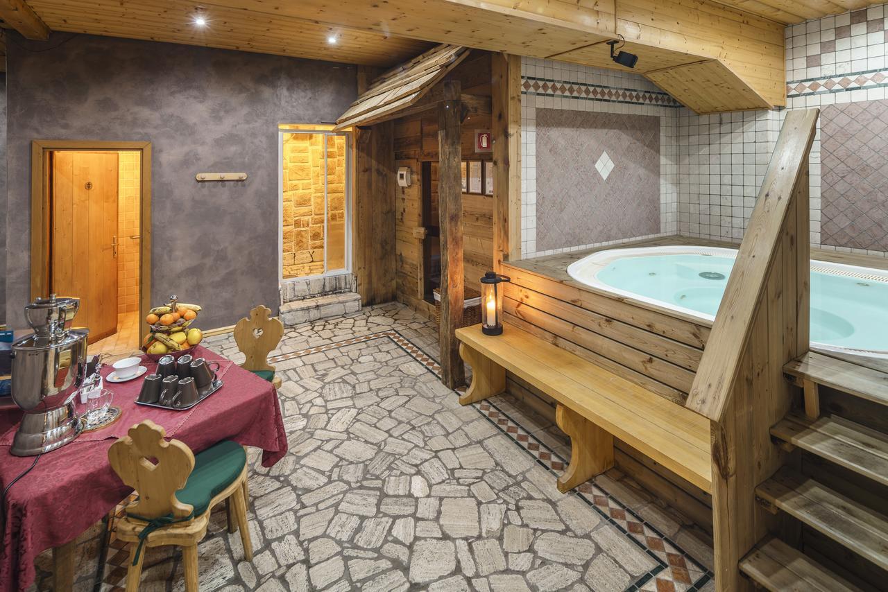 Hotel Olimpia Cortina dʼAmpezzo Zewnętrze zdjęcie