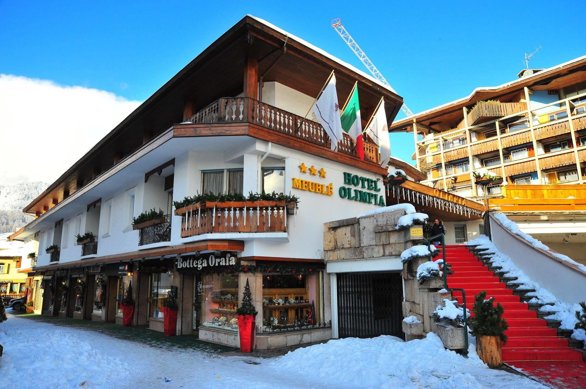 Hotel Olimpia Cortina dʼAmpezzo Zewnętrze zdjęcie